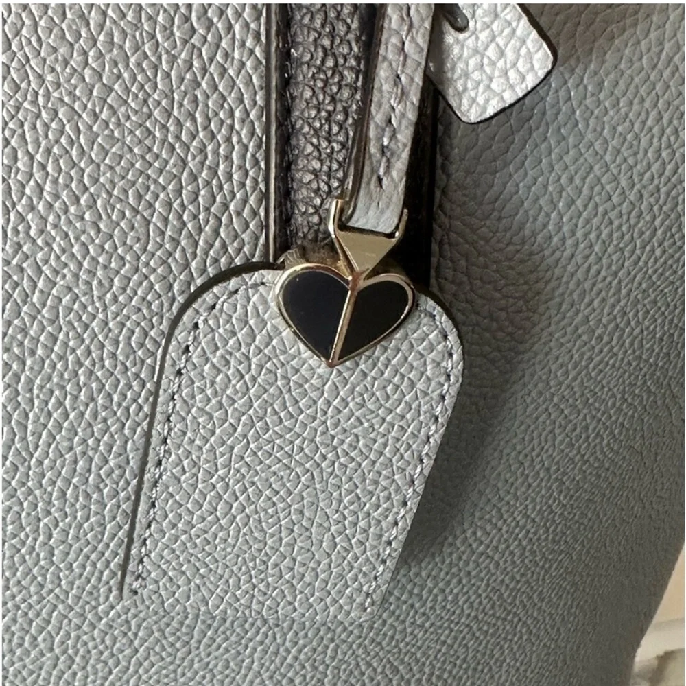 Kate Spade New York
MARGAUX LARGE TOTE - Picture 11 of 16